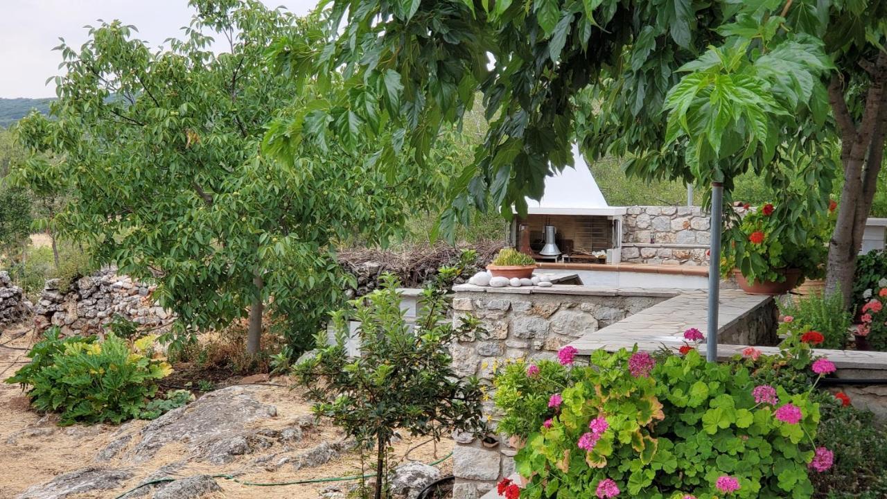 Arcadian Stone House In A Quiet Landscape, Leonidion Villa Poulithra Exterior photo